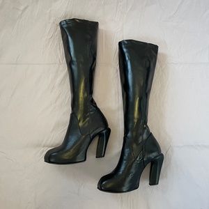 Fluevog Tura Boots Size 6.5